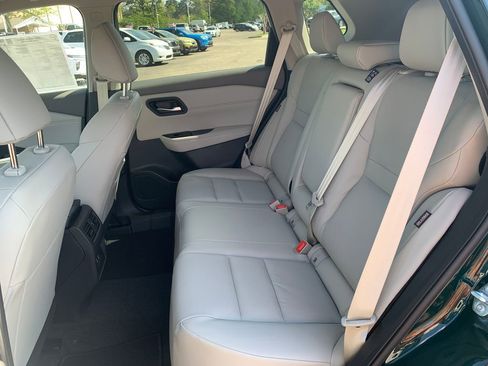 New 2026 Nissan Rogue SV image 25