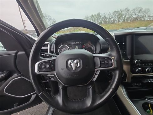 Used 2022 RAM 1500 Laramie image 14