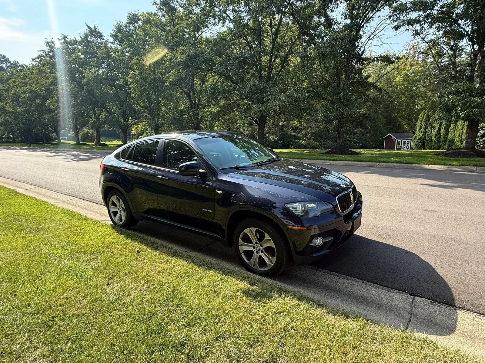 Used 2011 BMW X6 xDrive35i w/ Technology Pkg AWD/4WD image 8