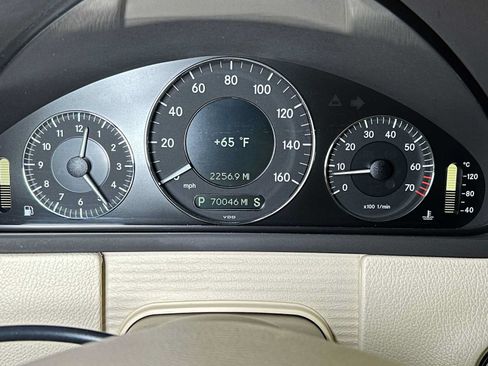 Used 2008 Mercedes-Benz CLK 350 Cabriolet image 25