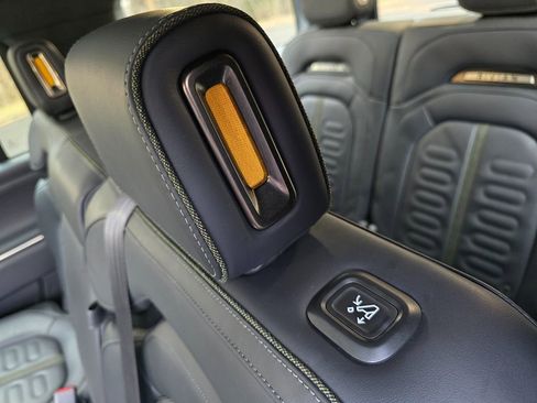 Used 2024 Rivian R1S Adventure image 16