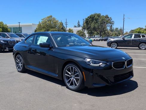 Used 2025 BMW 230i xDrive 230i xDrive image 6