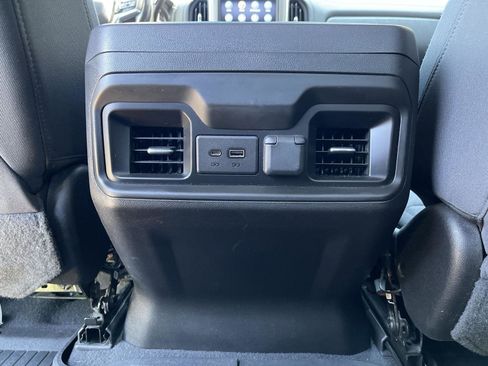Used 2021 Chevrolet Silverado 1500 LT Trail Boss w/ Convenience Package II AWD/4WD image 40