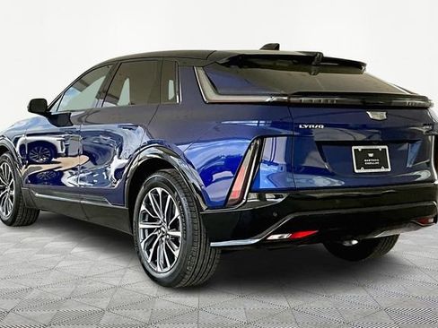 New 2025 Cadillac Lyriq Sport image 4