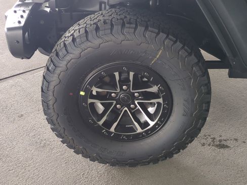 New 2026 Jeep Wrangler Unlimited Rubicon 392 image 11