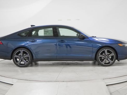 New 2026 Honda Accord SE image 12