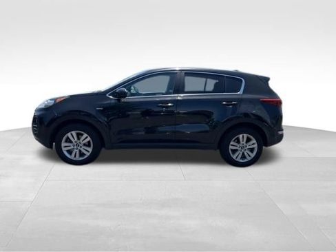 Used 2019 Kia Sportage LX AWD/4WD image 4