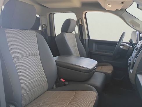 Used 2011 RAM 1500 ST w/ ST Popular Equipment Group AWD/4WD image 5