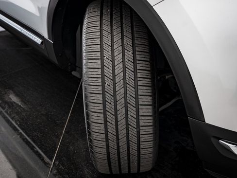 Used 2019 Ford Explorer Limited w/ Class III Trailer Tow Package image 38