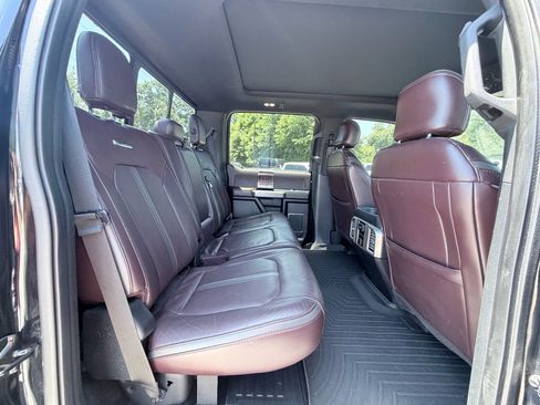 Used 2017 Ford F250 Platinum w/ Platinum Ultimate Package AWD/4WD image 28