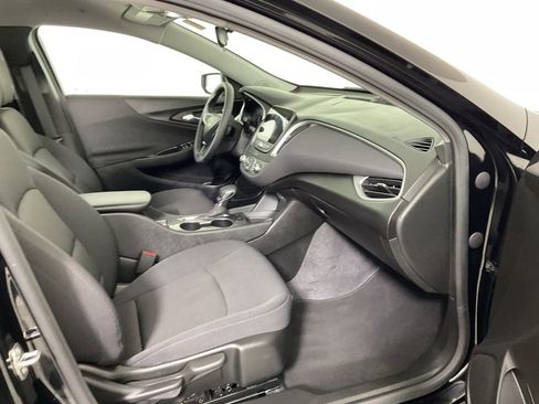 Used 2024 Chevrolet Malibu RS image 24