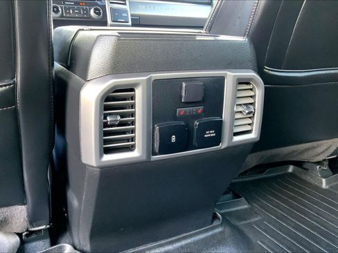 Used 2020 Ford F250 Platinum w/ FX4 Off-Road Package image 35