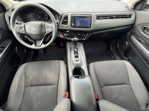 Used 2021 Honda HR-V EX image 15