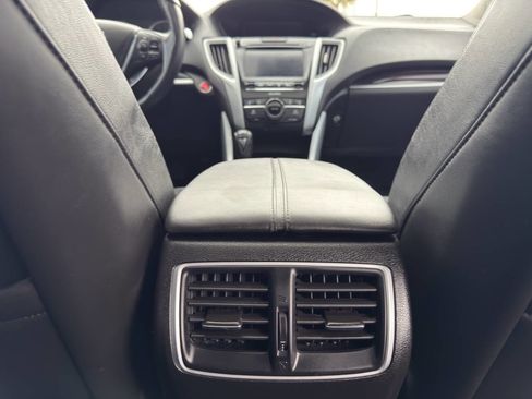 Used 2017 Acura TLX w/ Technology Package image 23