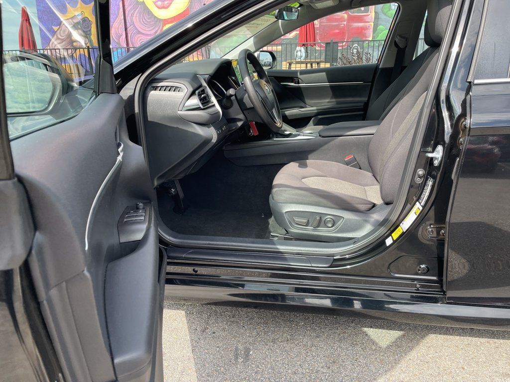 Used 2024 Toyota Camry LE FWD image 14