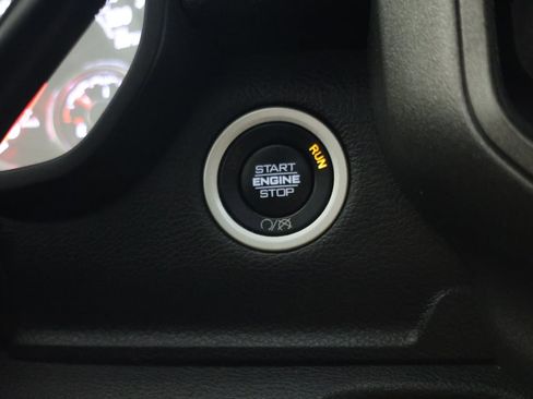 Used 2022 RAM 3500 Tradesman RWD image 17