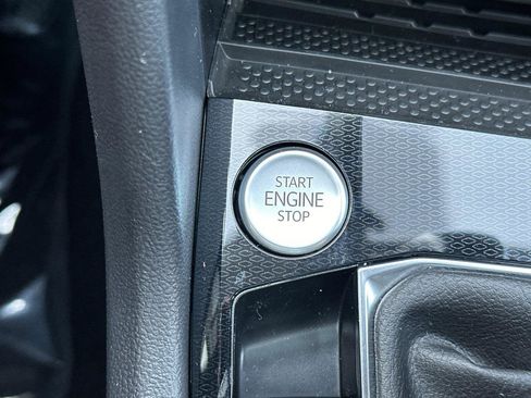 New 2026 Volkswagen Taos SEL image 22