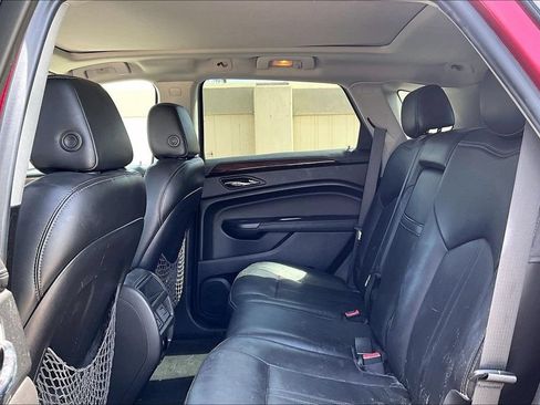 Used 2016 Cadillac SRX Luxury FWD image 5