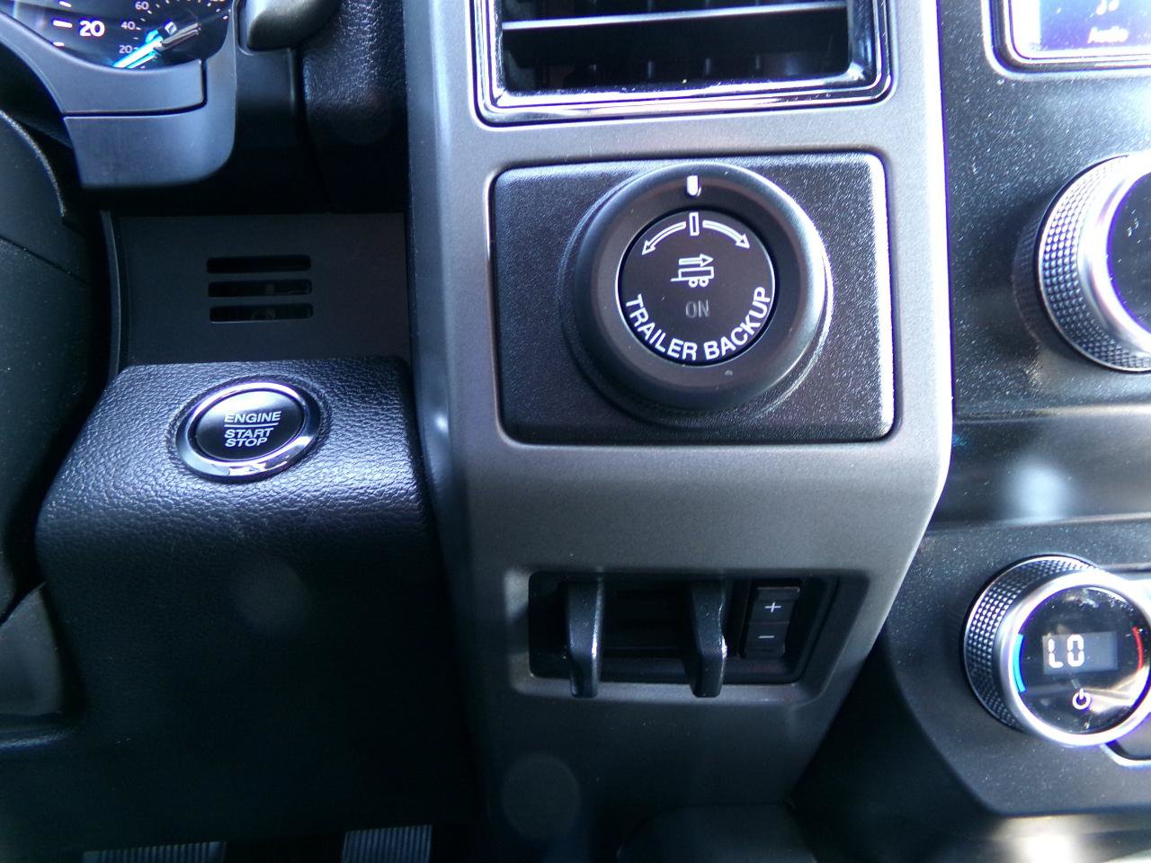 Used 2020 Ford Expedition XLT AWD/4WD image 21