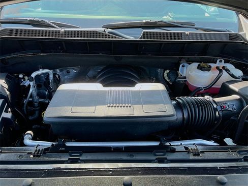 Used 2024 Chevrolet Silverado 1500 LTZ image 31