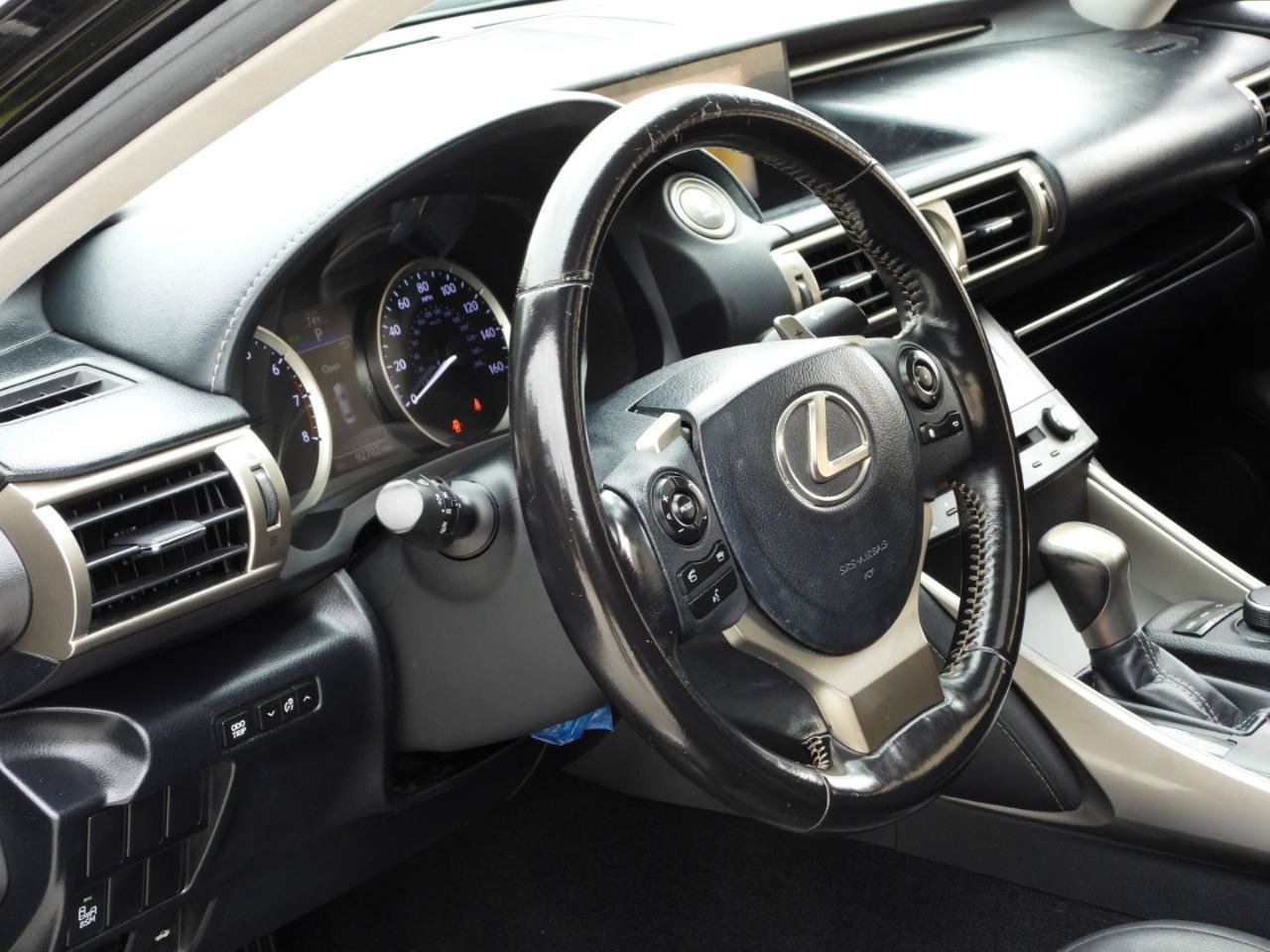 Used 2015 Lexus IS 250 RWD image 48
