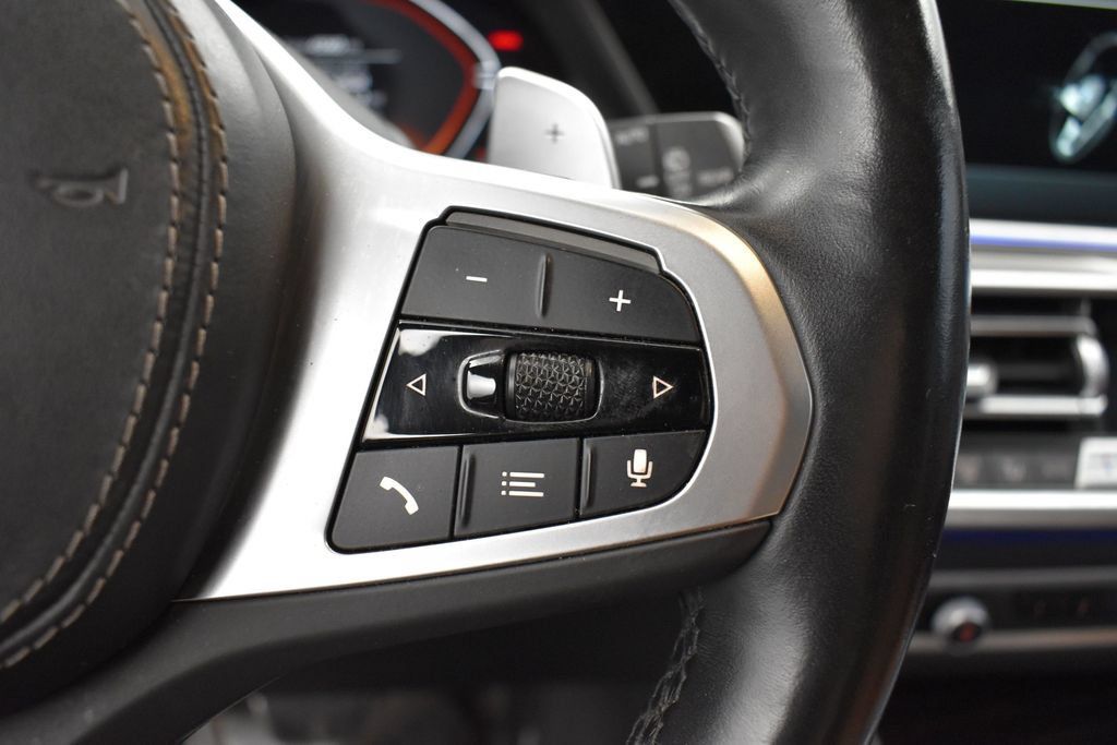 Used 2023 BMW X5 xDrive40i w/ M Sport Package AWD/4WD image 7