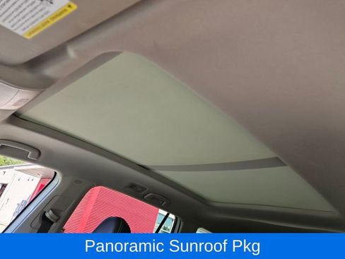 Used 2021 Volkswagen Atlas SE image 27