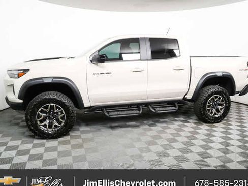 New 2026 Chevrolet Colorado ZR2 w/ Technology Package AWD/4WD image 29