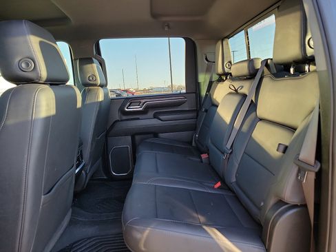 Used 2024 Chevrolet Silverado 2500 LTZ w/ LTZ Premium Texas Edition image 8