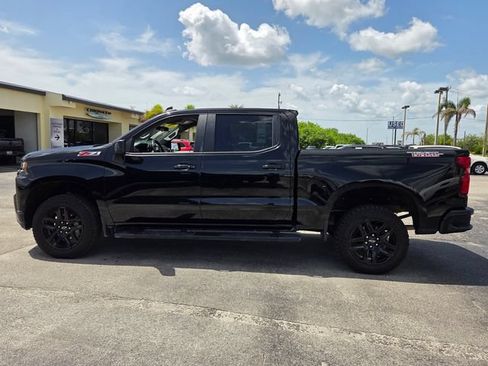 Used 2022 Chevrolet Silverado 1500 LT Trail Boss w/ Convenience Package II AWD/4WD image 4