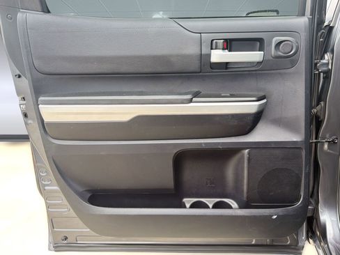 Used 2016 Toyota Tundra SR5 w/ SR5 Upgrade Package RWD image 23