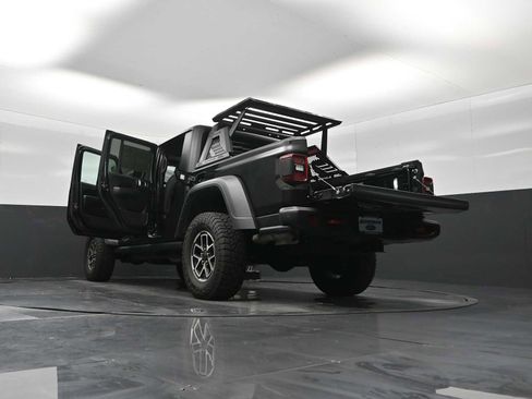Used 2024 Jeep Gladiator Rubicon w/ Convenience Group image 36