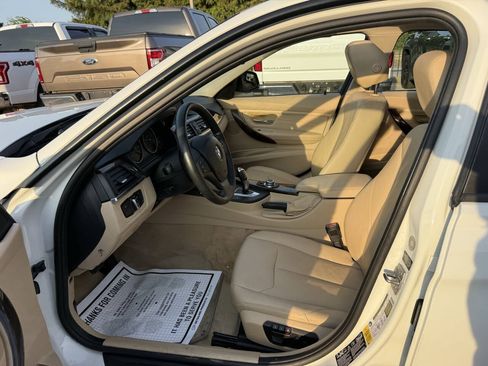 Used 2013 BMW 328i xDrive Sedan AWD/4WD image 8