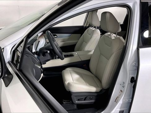 New 2026 Nissan Murano SL image 14