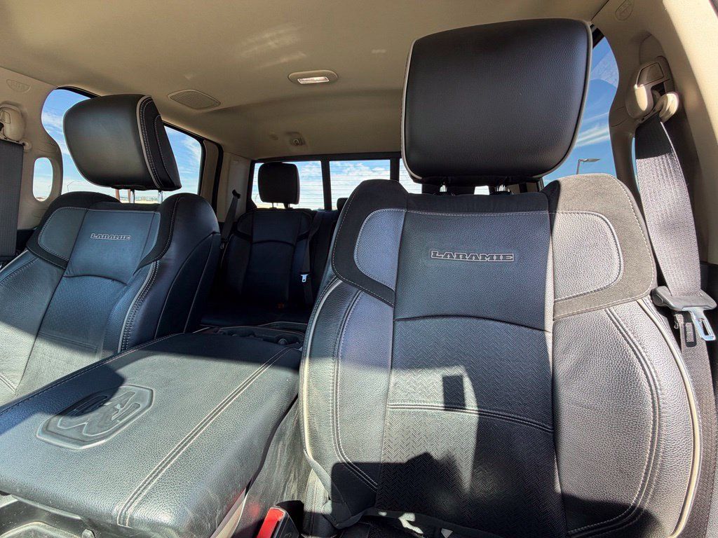 Used 2022 RAM 2500 Laramie AWD/4WD image 13