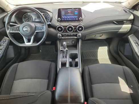 Used 2022 Nissan Sentra SV FWD image 15