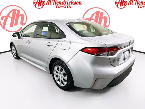 Certified 2023 Toyota Corolla LE image 5