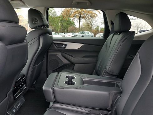 Certified 2024 Acura MDX FWD image 13