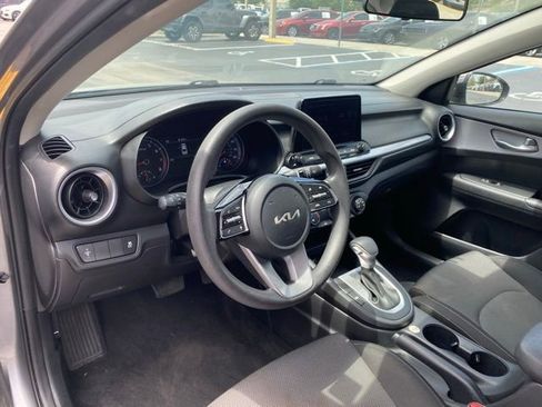 Used 2024 Kia Forte LXS image 13