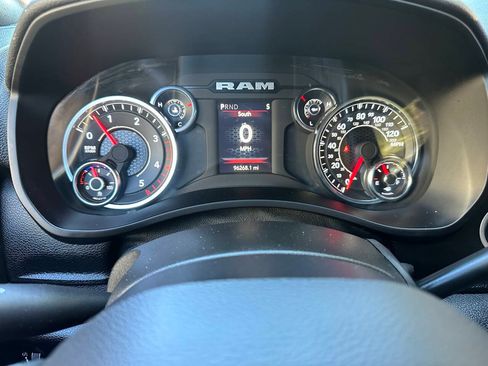 Used 2024 RAM 3500 Big Horn w/ Night Edition AWD/4WD image 17