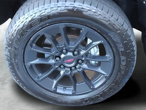 Used 2024 Toyota Tundra Platinum image 29