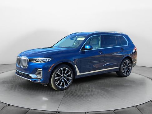 Used 2020 BMW X7 xDrive40i w/ Premium Package AWD/4WD image 3