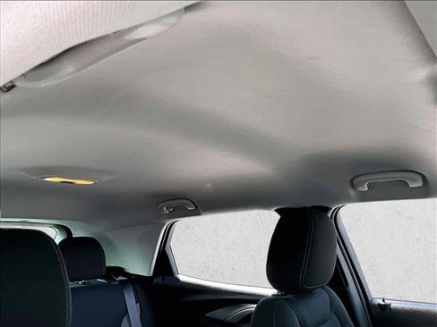 Certified 2025 Chevrolet TrailBlazer LS FWD image 16
