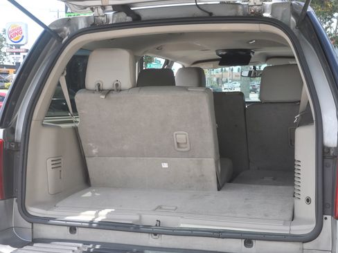 Used 2008 Ford Expedition XLT image 11