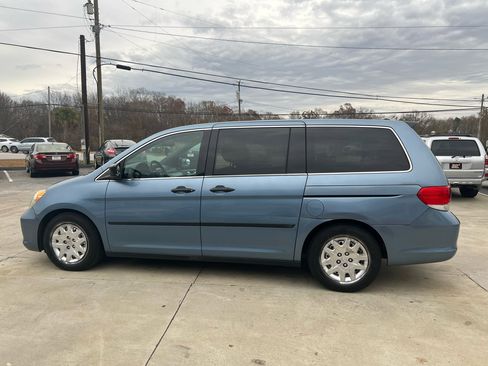 Used 2010 Honda Odyssey LX image 9