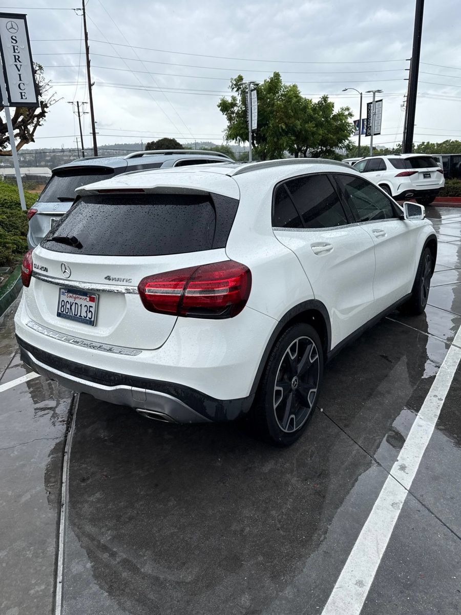 Used 2019 Mercedes-Benz GLA 250 4MATIC image 3