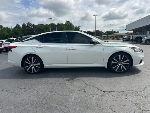 Used 2020 Nissan Altima 2.5 SR FWD image 5