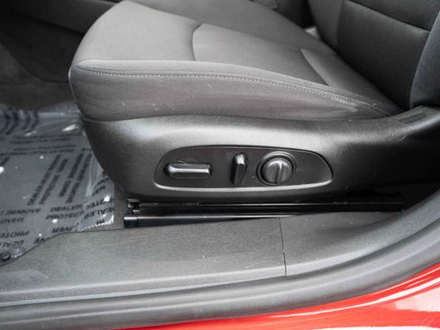 Used 2021 Chevrolet Malibu RS image 12