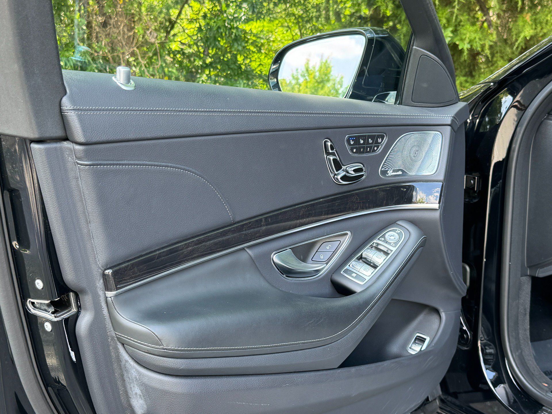 Used 2020 Mercedes-Benz S 63 AMG 4MATIC Sedan image 26