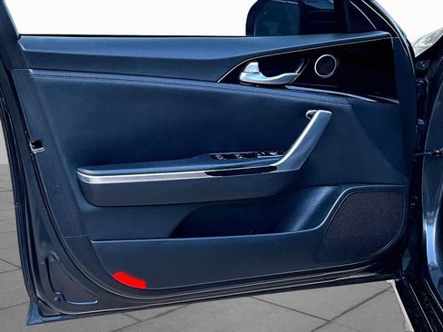 Used 2020 Kia Stinger GT-Line RWD image 21